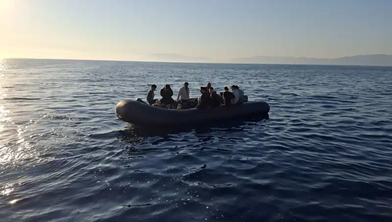 Ayvacık’ta Düzensiz Göçmenlere Şok Baskın: 39 Kişi Kurtarıldı!