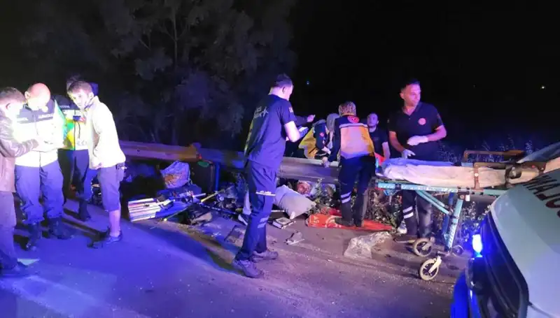 Minibüs Kazasında Savrulan Yolcuların Dramı: Kazanın Ardındaki Gerçekler