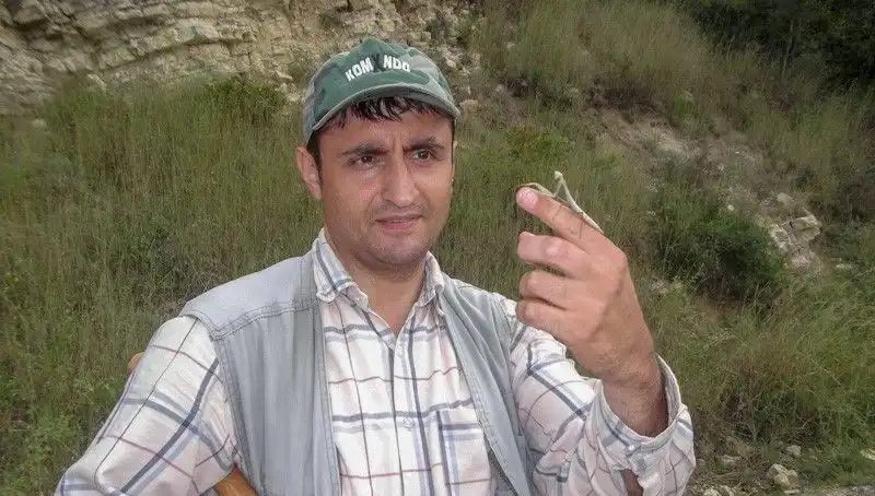 Böcek Bilimcisi Eşinin İsmini Verdiği Yeni Türü Tanıttı: Tepkiler Bekleniyor
