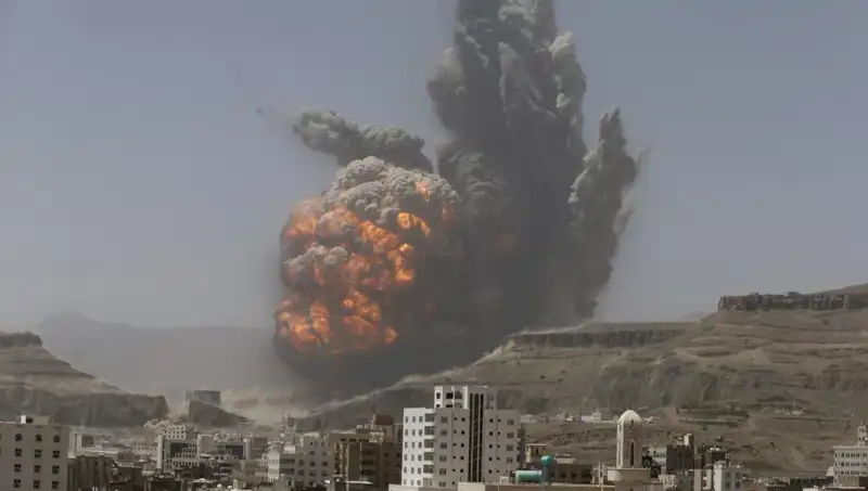 ABD Hava Saldırısı Yemen'de Fabrikaya Düzenlendi: 5 Ölü, 13 Yaralı