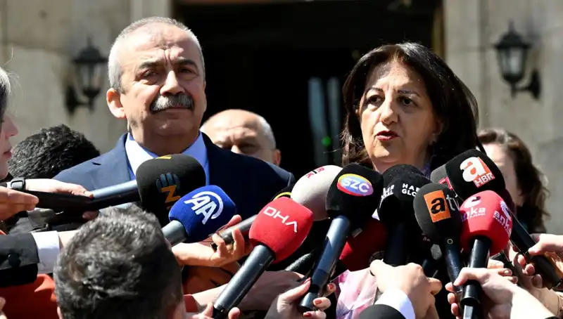Sırrı Süreyya Önder'in Sağlığı ve Yaşam Mücadelesi Hakkında Bilmeniz Gerekenler
