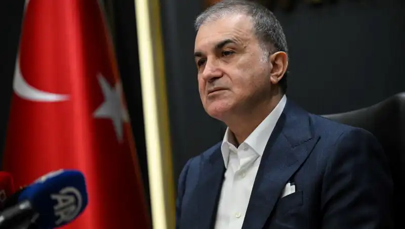 İslam Düşmanlığına Dikkat Çekiyor: Ömer Çelik Açıklamalarda bulundu