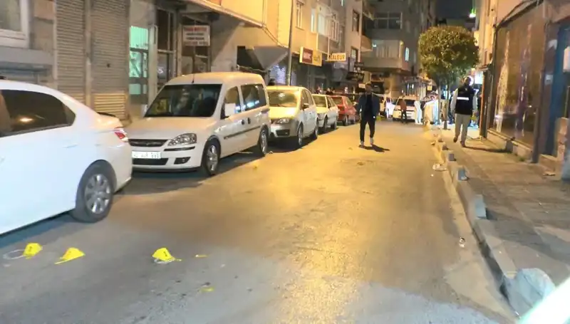 İstanbul'da Motosikletli Saldırı: Korkunç Olayda Bir Ölü, Bir Yaralı