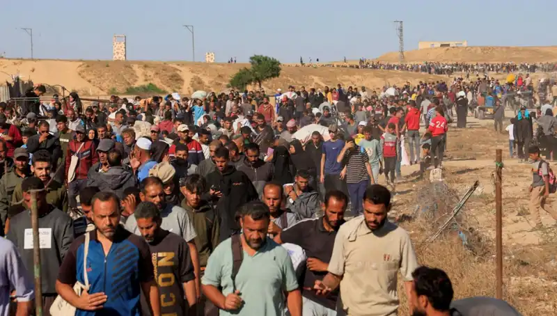 Gazze'de İnsani Yardım Beklerken Ateş Açtı: 15 Filistinli Hayatını Kaybetti