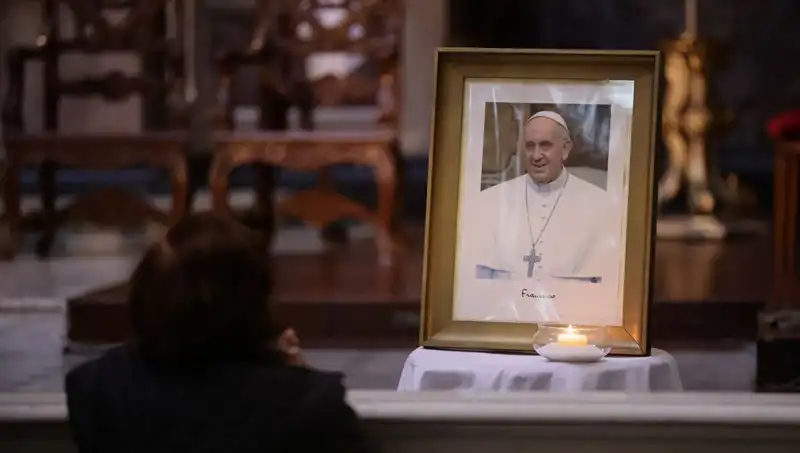Papa Francis'in Vasıyeti ve Cenaze Törenine Dair Bilgiler Açıklandı