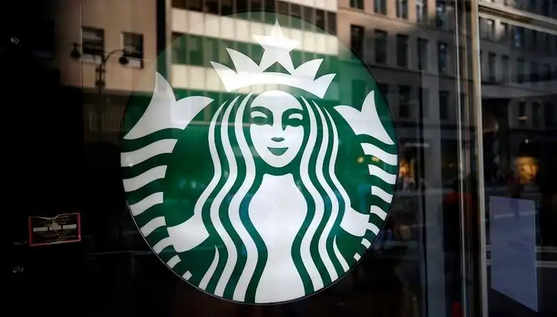 Starbucks’ta Küresel Satış Düşüşü: Nedenleri ve Sonuçları