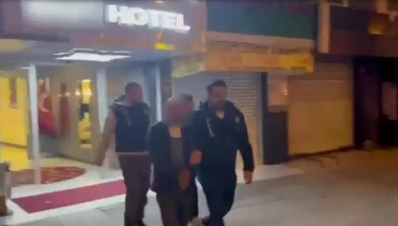 Ankara'da Şok Fuhuş Operasyonu: 4 Otel Mühürlendi, 12 Gözaltı!