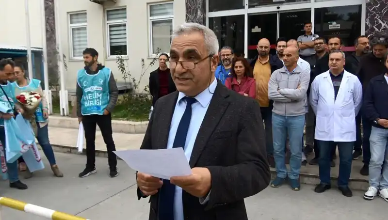 Antalya’daki Doktora Saldırı Sonrası Sağlık Çalışanları Çalışmayı Bıraktı