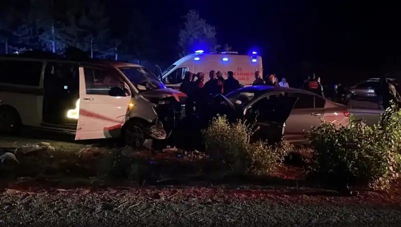 Ters Yön Faciası: Kafa Kafa Çarpışmalar Hayatları Kayıp Ettirdi