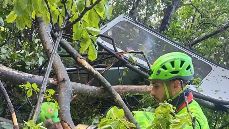 İtalya’da Teleferik Faciası: Çekme Halatı Koptu, 4 Hayat Kaybı