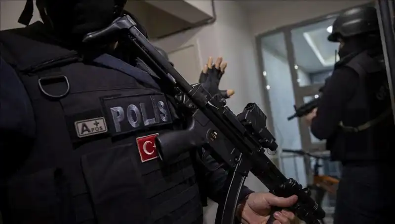 Afyon’da Şok Üstüne Şok: 26 Şüpheli Operasyonla Ele Geçirildi