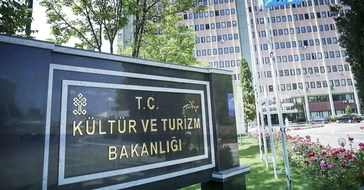 Kültür ve Turizm Bakanlığı 175 Sözleşmeli Sanatçı Alımı Yapacak!