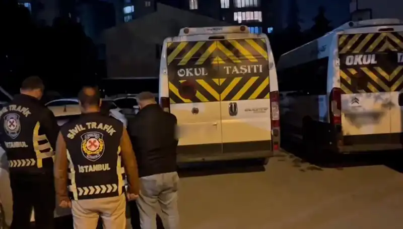 Görüntüler Tepki Çekti: 2 Servis Sürücüsü Gözaltında