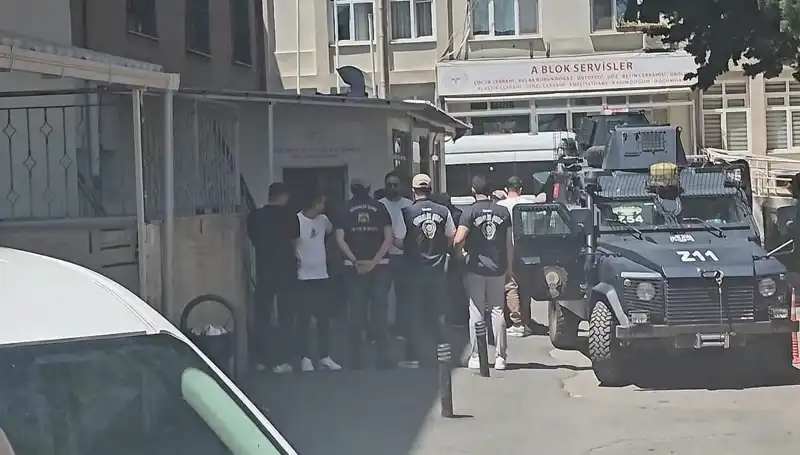 Leman Dergisi Soruşturmasında Şok Gelişmeler: Dört Kişi Tutuklandı!