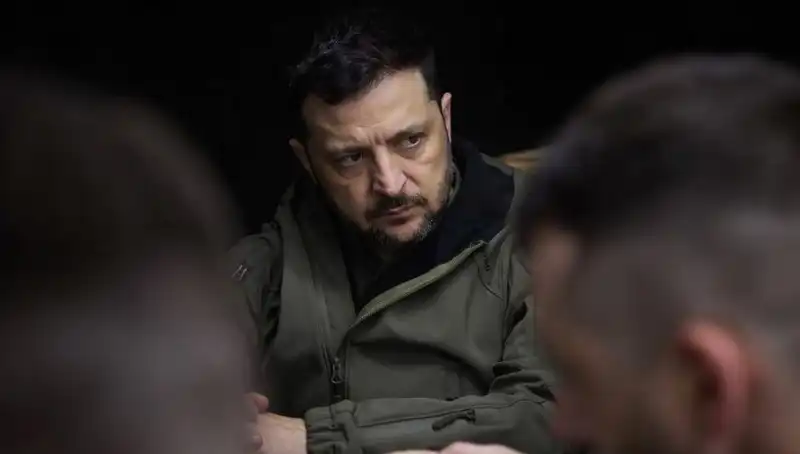 Zelenski, Rusya'nın Kuzey Kore Füze Teknolojisini Kullandığını İddia Etti!