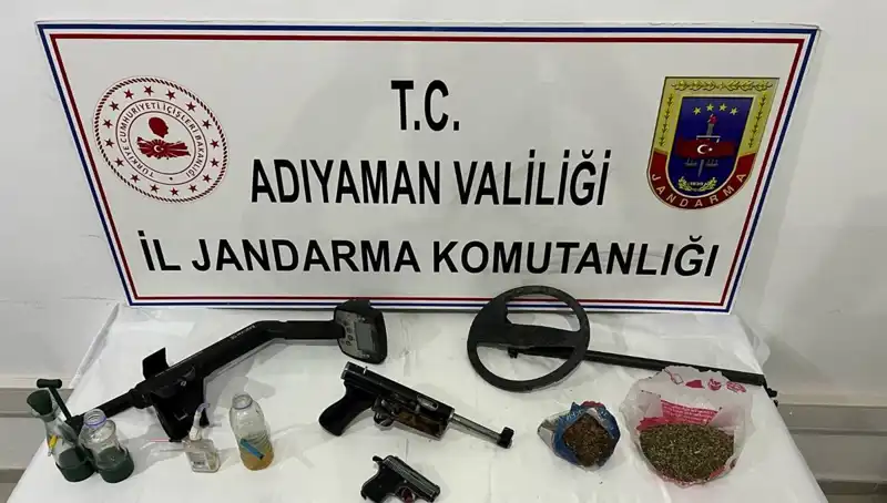 Adıyaman’da Uyuşturucu Operasyonunda 14 Şüpheli Yakalandı: Detaylar Ortaya Çıktı