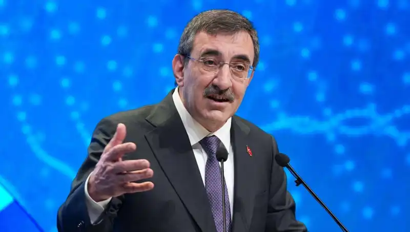 Cevdet Yılmaz'ın Boykot Çağrılarına Tepkisi: Firmalar Üzerinden Siyaset Yapmak Yanlış!