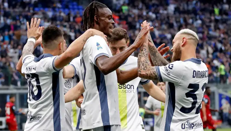 Serie A'da Heyecan Dorukta: Zirvedeki Eşitlik Şampiyonu Belirleyebilir!
