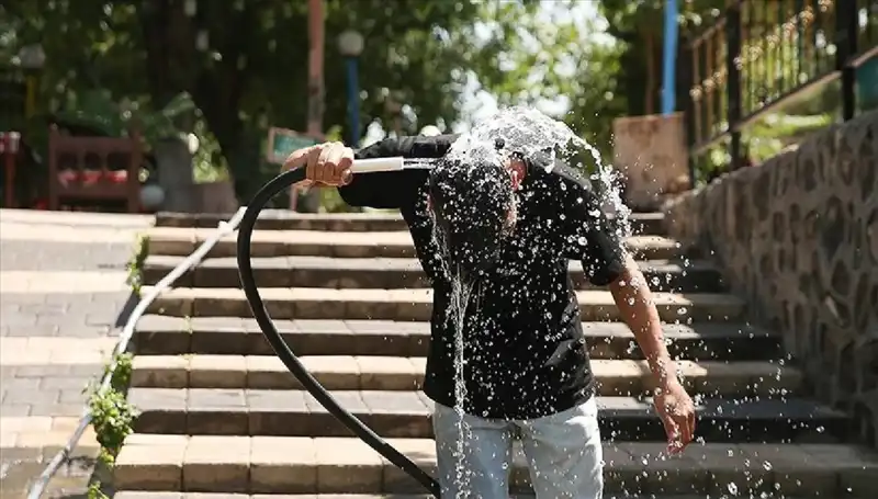 Hafta Sonu Sıcaklıklar Rekor Kıracak! Mevsim Normallerinin Üzerinde Sıcakkanlı Bir Hava Bekleniyor