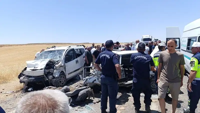 Otomobil ve Hafif Ticari Araç Çarpışması: Felaketin Ardındaki Gerçek