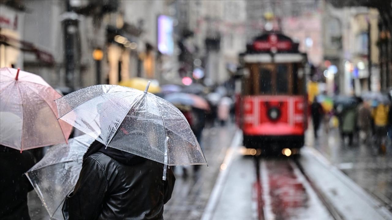 Kar ve Sağanak Yağış Hava Durumunu Etkiliyor