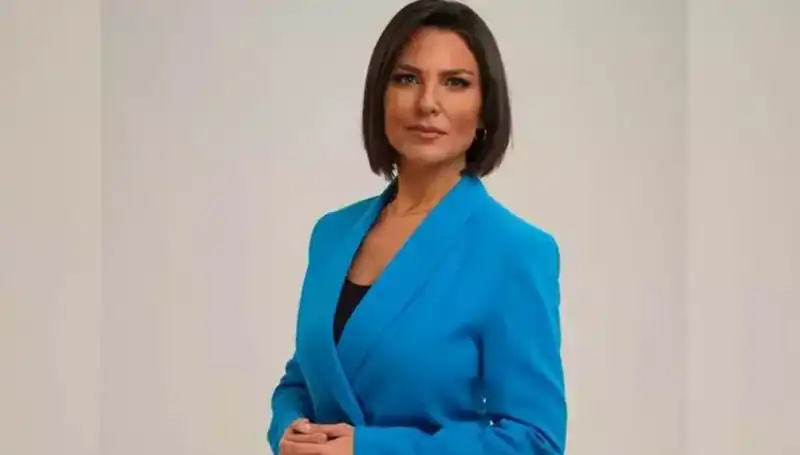 Ece Üner: Türkiye'nin Parlayan Yıldızı, Hayatı ve Kariyeri Hakkında Her Şey