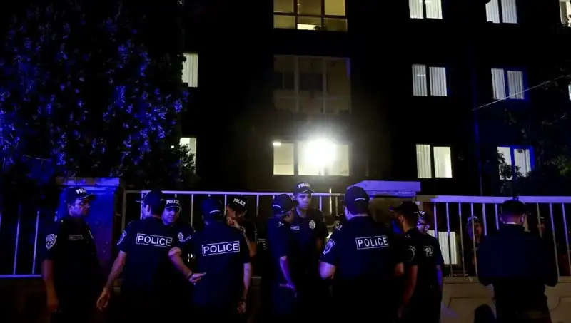 Ermenistan'da Terör Suçlamasıyla Gözaltına Alınan 7 Muhalifin Ardındaki Gerçekler