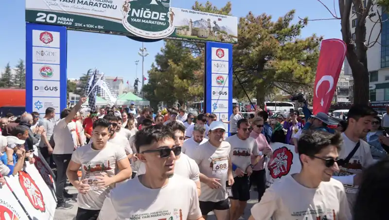 Doğuş Holding Niğde Yarı Maratonu: Rekor Katılım ve Aksiyona Doyulmaz Bir Gün