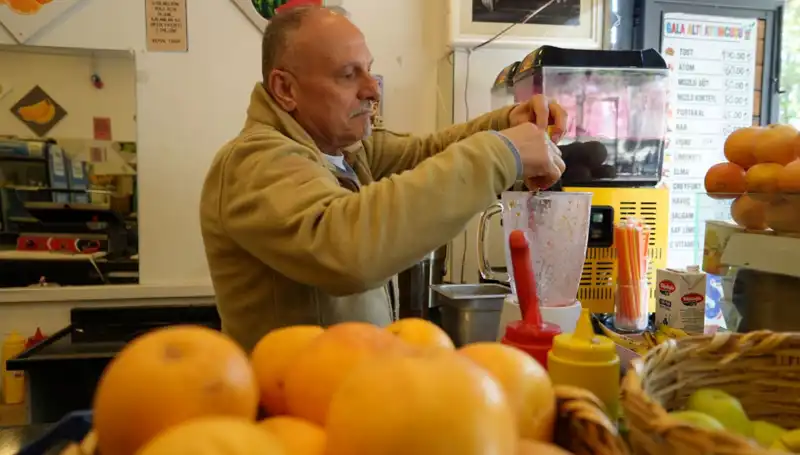 Yaz Kış Doğal Şifa: Süt, Pekmez ve Fıstık Karışımının Faydaları