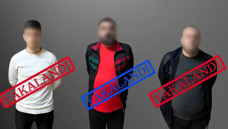 Gürcistan'da Yakalanan Kırmızı Bültenle Aranan Üç Kişi Türkiye'ye İade Edildi