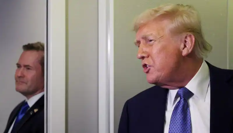 Trump’ın Görevden Almaları: Mike Waltz Olayında Ne Oldu?