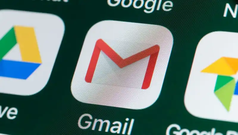 Gmail'e Yapay Zeka Destekli Arama Güncellemesi ile Kullanıcı Deneyimi Yeniden Tanımlanıyor