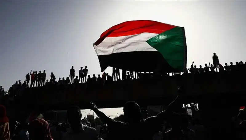 Sudan'da Paralel Hükümet Oluşumu: Geleceği Belirsiz Bir Dönem Mi Başlıyor?