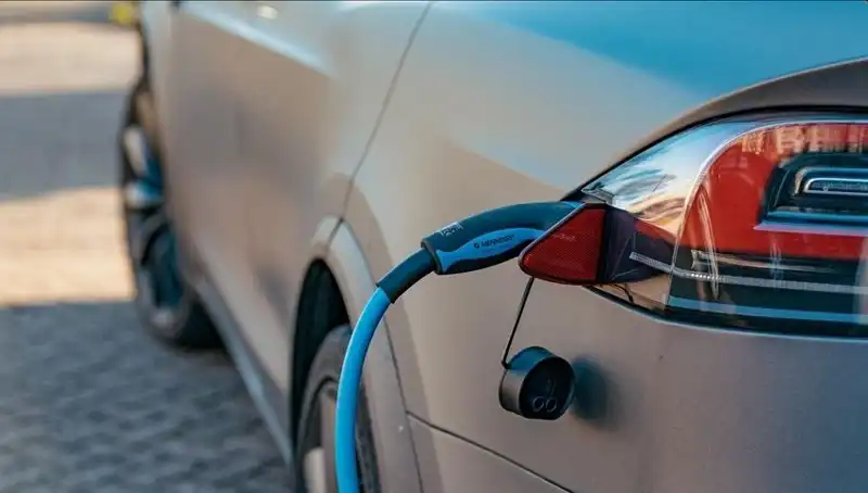 2023’te Elektrikli Otomobil Satışları Rekor Kırdı: 9.1 Milyon Araç!