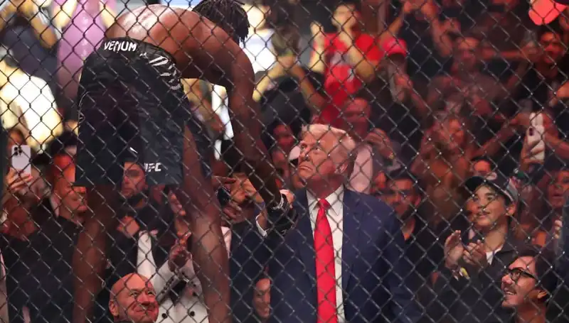 Trump’tan Şaşırtan Açıklama: Beyaz Saray Bahçesinde UFC Maçı Duyurusu!