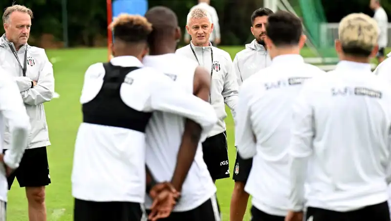 Solskjaer’den Futbolculara Sert Eleştiriler: Hangi Sorunlar Dikkat Çekiyor?