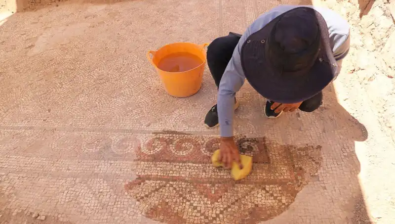 Mardin'de 1500 Yıllık Mozaik Bulundu: Tarihin İhtişamı Gün Yüzüne Çıktı